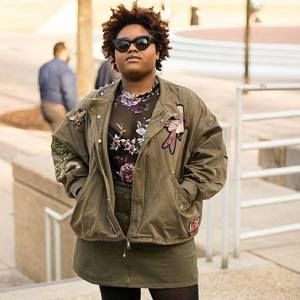 Meet your Posher, Dichelle